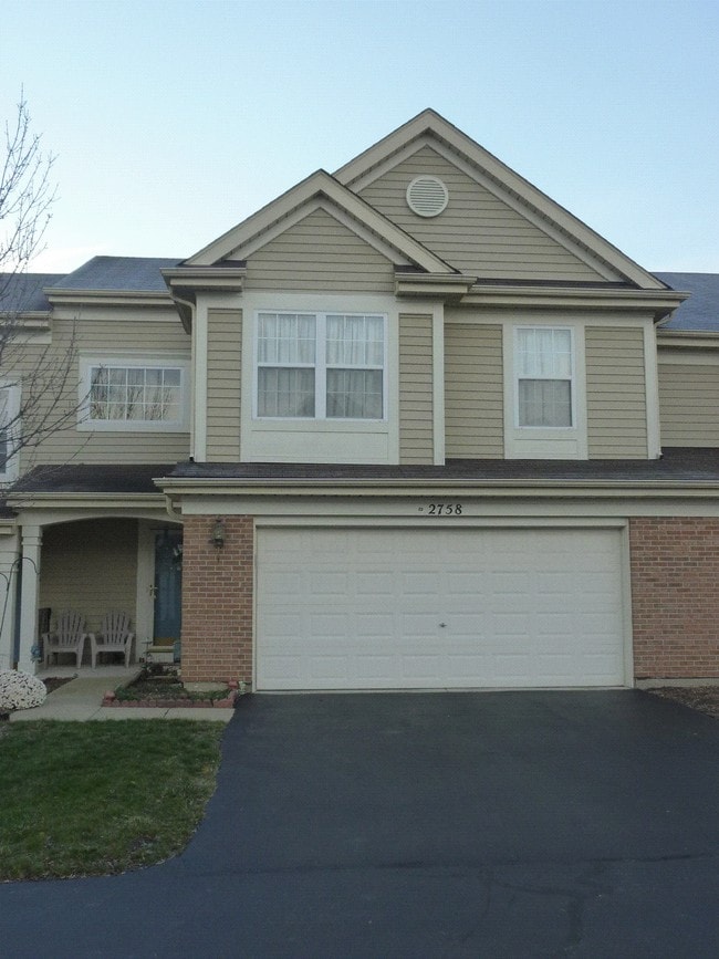 Building Photo - 2758 Borkshire Ln