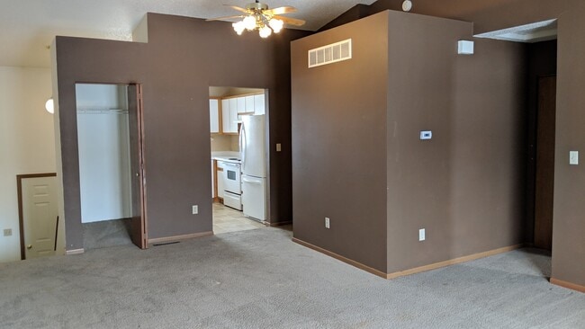 Photo - 3-bedroom, 2-bath Townhome in Coralville