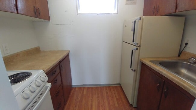 Photo - 625 SE Taylor St Unit Upper