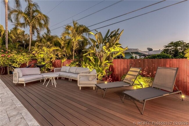 Photo - 1984 Sailfish Pl