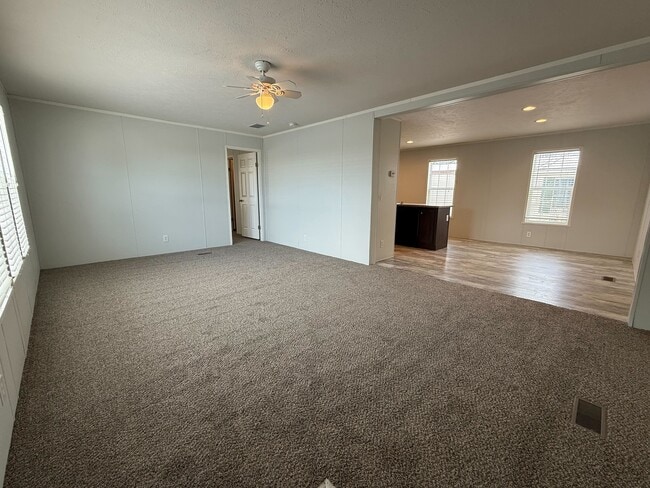 Photo - 12528 Apple Ln