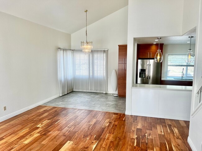 Photo - 14356 Crestwood Ave
