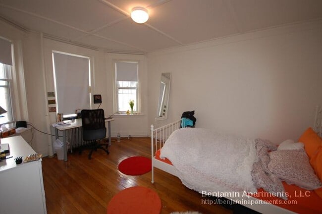 Building Photo - 1175 Boylston St