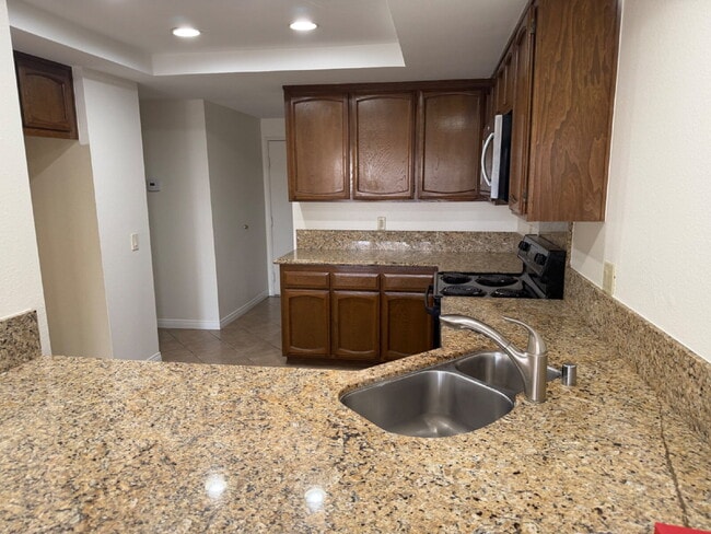 Photo - 3 Bedroom, Single-Level Condo