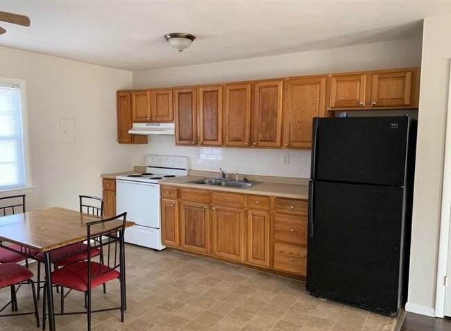 Photo - 708 Portsmouth Blvd