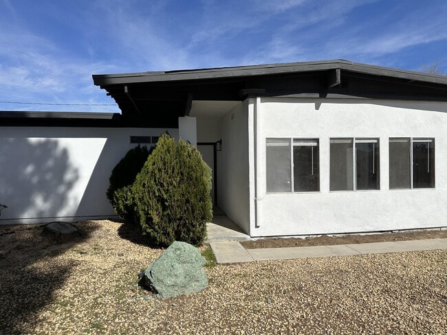 Photo - 21331 Heather Pl