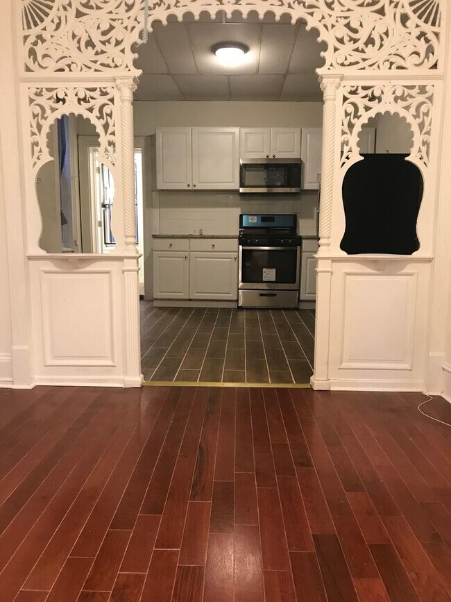 Photo - 1336 N 15th St Unit 2F