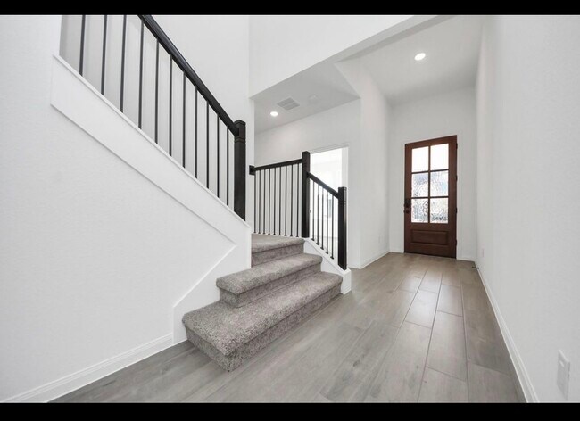 Photo - 7418 Auburn Wheat Dr