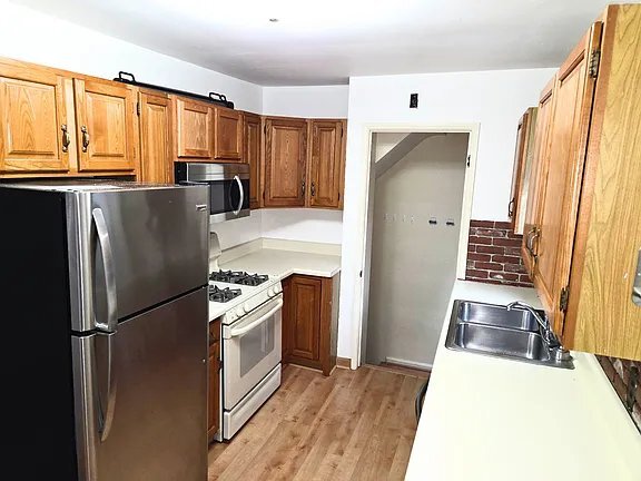 Photo - 1106 Grove Ave