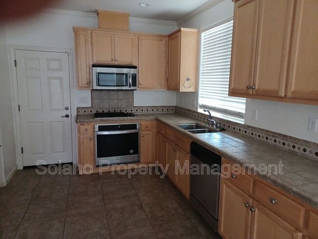 Photo - 213 Moscato Ct