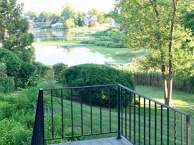 Photo - 14 Shoal Point Ln