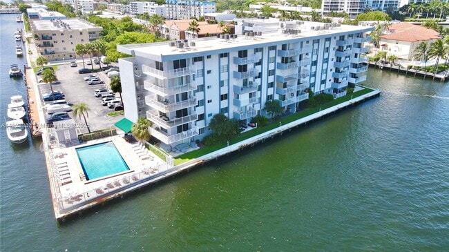 Photo - 4000 NE 170th St Unit 605