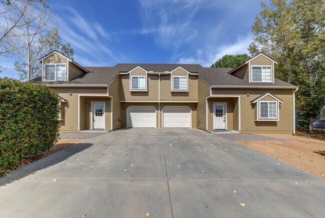Photo - 9100 E Lakeshore Dr Apartment Unit A