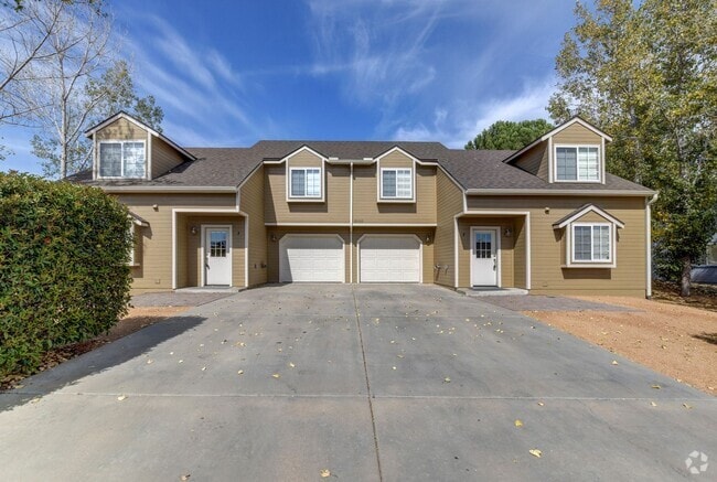 Building Photo - 9100 E Lakeshore Dr Unit A Rental