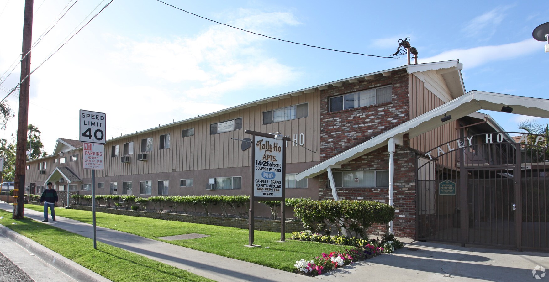 Photo - Tally Ho Apartments