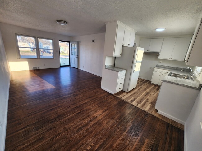 Photo - 1645 SW Oklahoma Ave