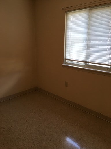 Pine Crest Apartments