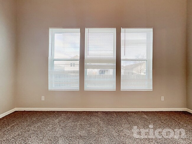 Photo - 2318 Shadow Bend Dr