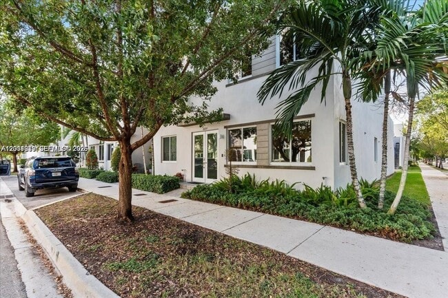 Building Photo - 6680 NW 102nd Path