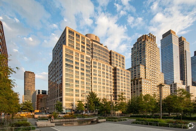 Photo - 120 Riverside Boulevard