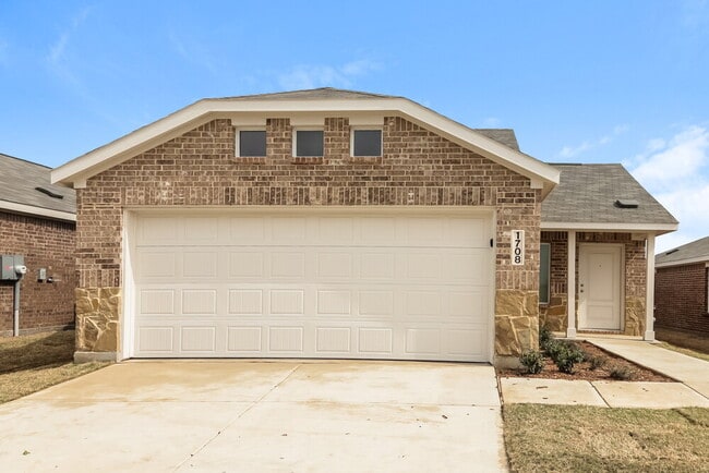 Building Photo - 1708 Crossbill St