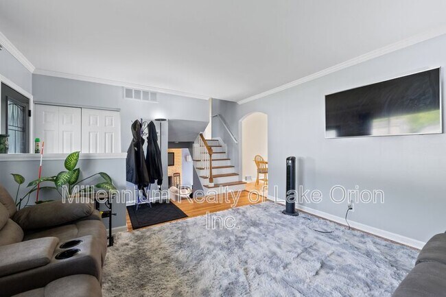 676 Sheffield Rd