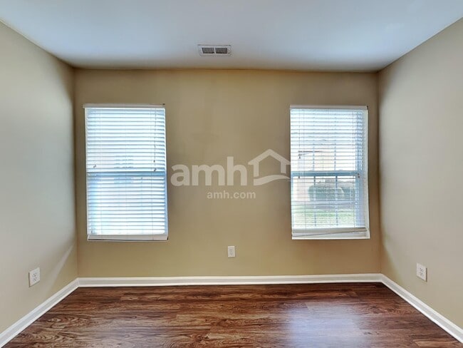 Photo - 3741 Horseshoe Farm St