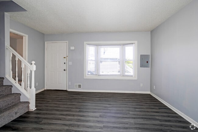 3BR, 1.5BA - 1,129SF - Living Room