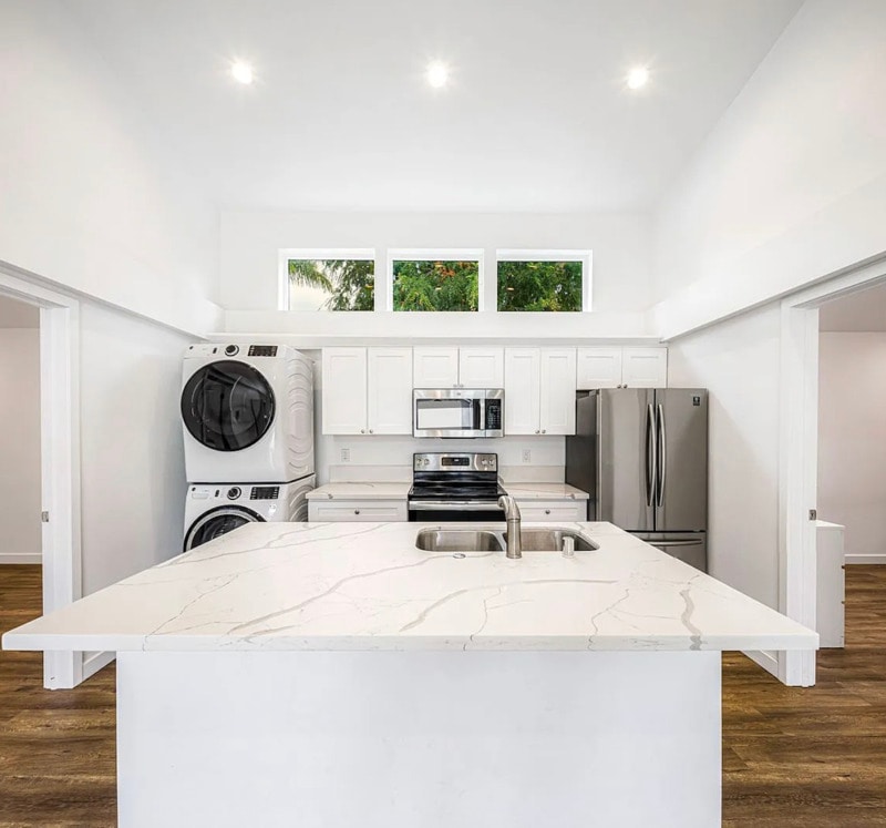 Photo - 554 N Cambridge St