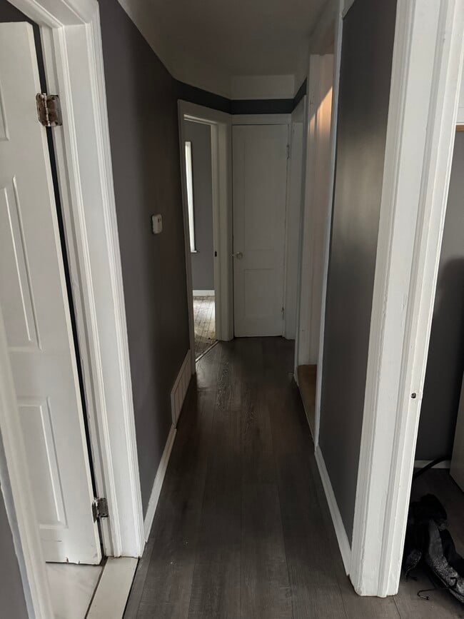 Photo - 19568 Dresden St