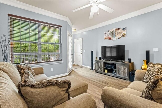 Photo - 1752 Pryor Rd SW Unidad 309
