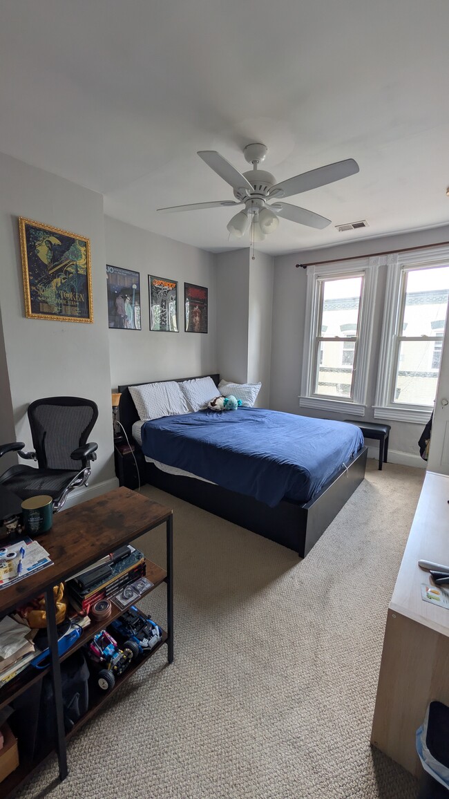 1429 G St NE