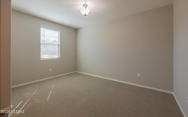 Photo - 10324 S Barlow Way
