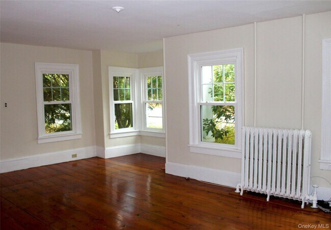 244 Lippincott Rd