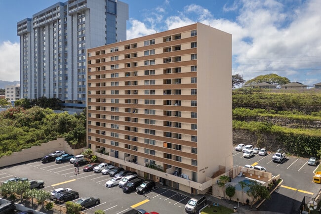 Photo - Lakeview Royal