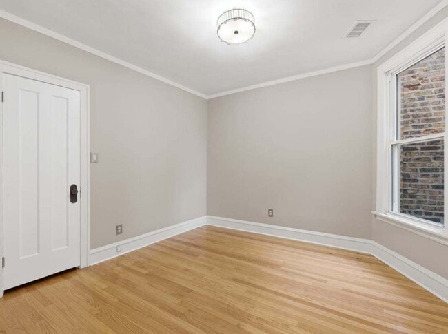 Photo - 7149 S Vernon Ave