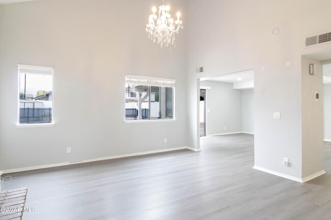 Photo - 45809 Evelyn Ct