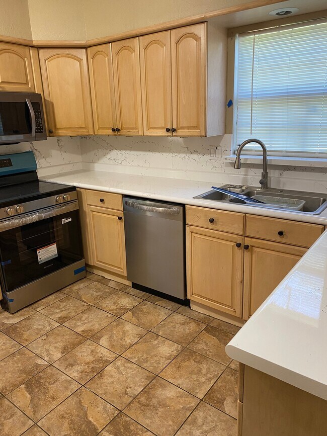Photo - 5203 Sutton Ct