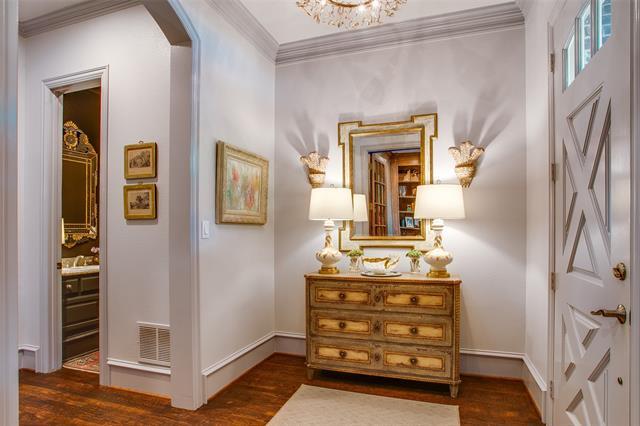 Photo - 4139 Herschel Ave