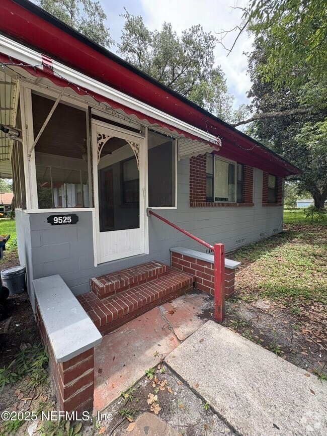 Building Photo - 9525 Kentucky St Rental