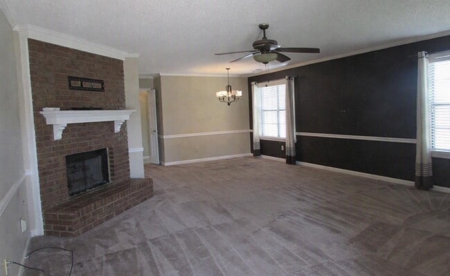 1182 Barn Swallow Ln