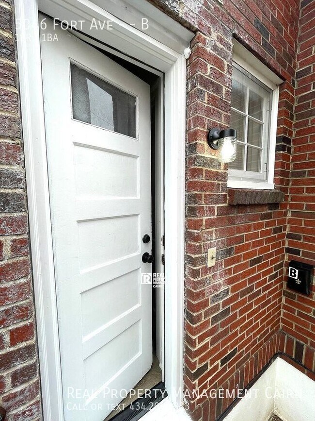 Newly Updated Studio Apartment Unit B Lynchburg, VA