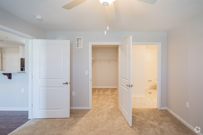 2BR, 2BA