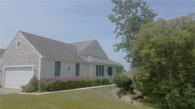 Photo - 27 Sanderling Way