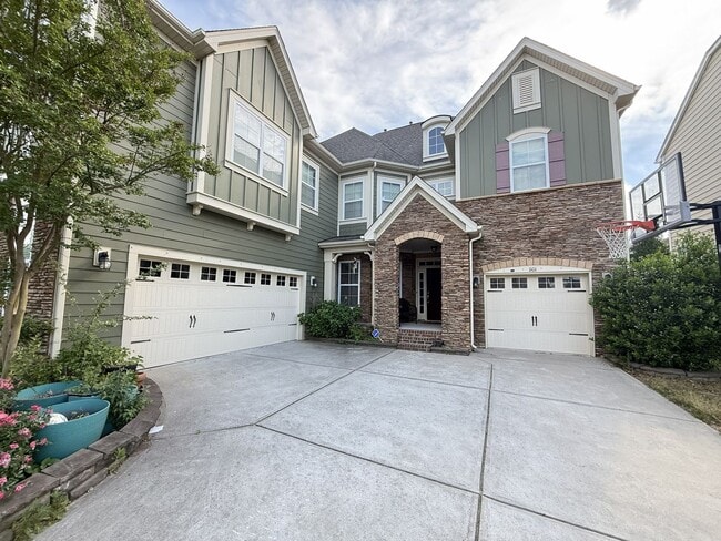 Building Photo - Beautiful 5BR home in Great School district