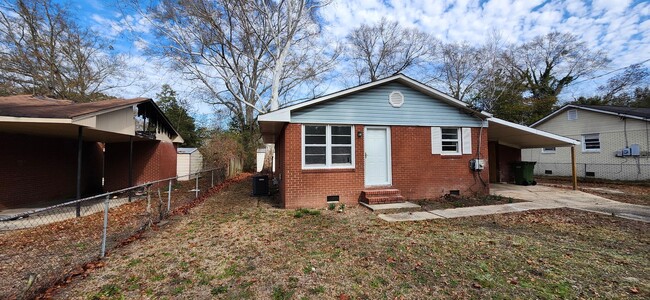 3 Bedroom Home in Columbus, GA - 3 Bedroom Home in Columbus, GA