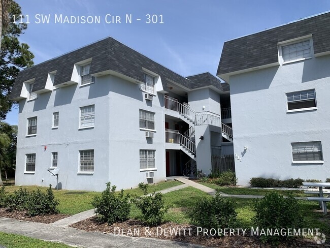 Building Photo - 111 SW Madison Cir N Unit 301 Rental
