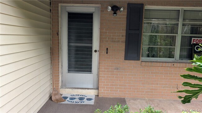 Photo - 812 NW 6th St