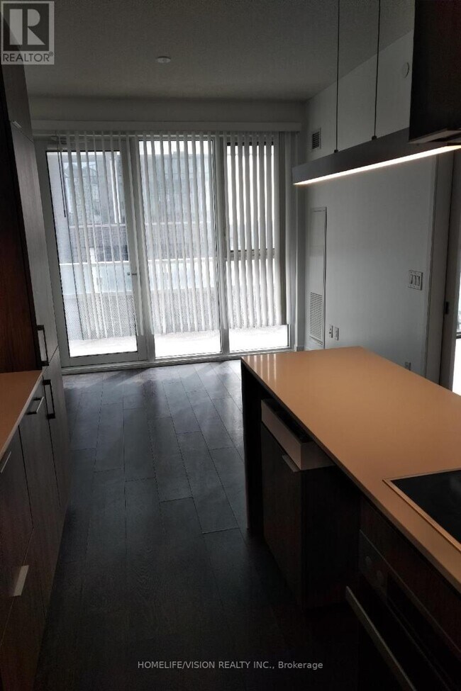 Photo - 15 Lower Jarvis St Unit 704