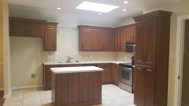 Photo - 4208 Crossgate Ct